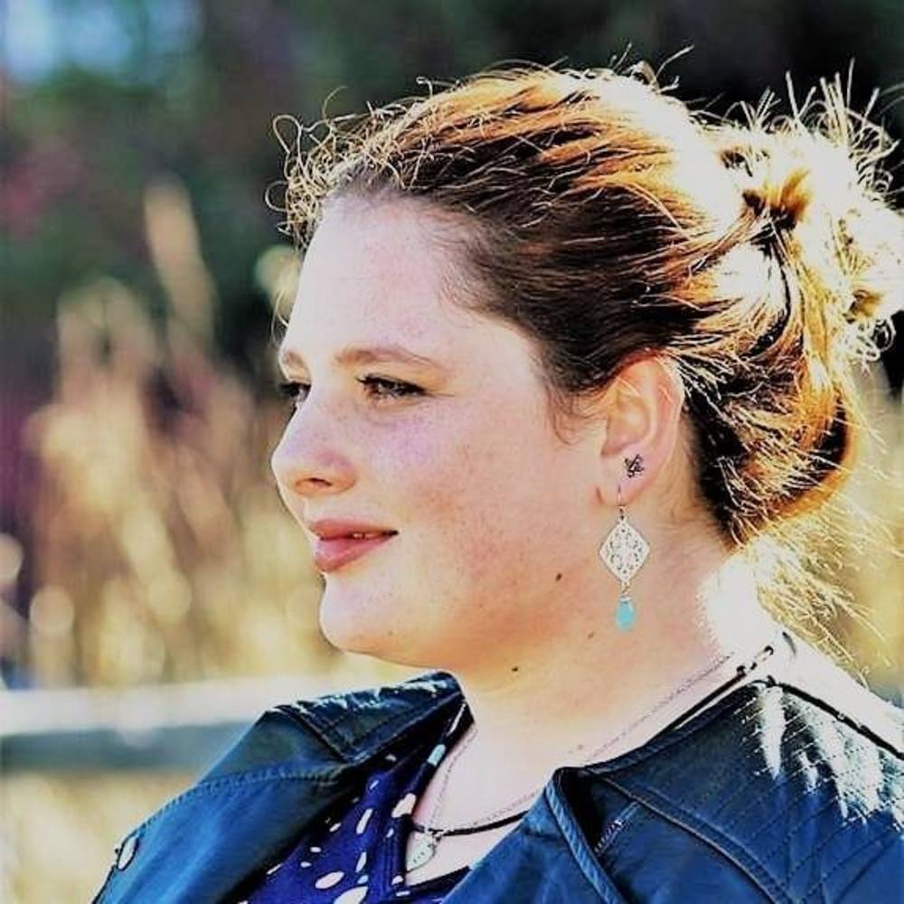 Meet your Posher, Eve
